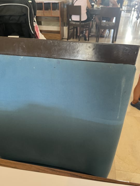 Gastro Serenis Hotel