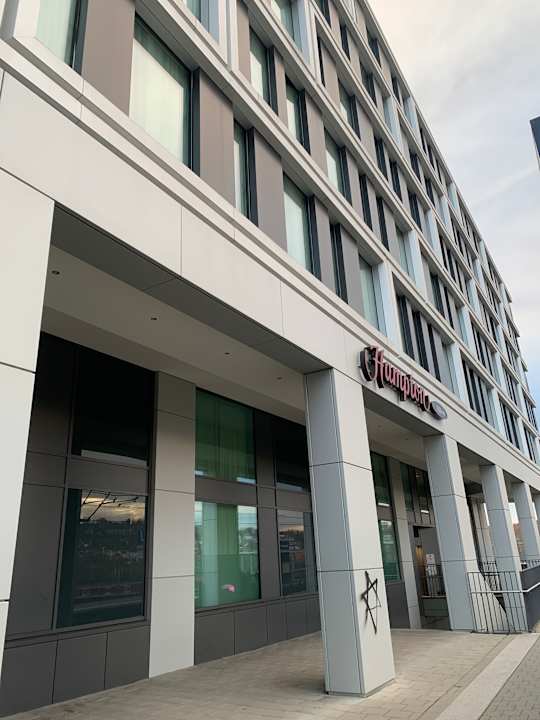 Außenansicht Hampton by Hilton Stuttgart City Centre