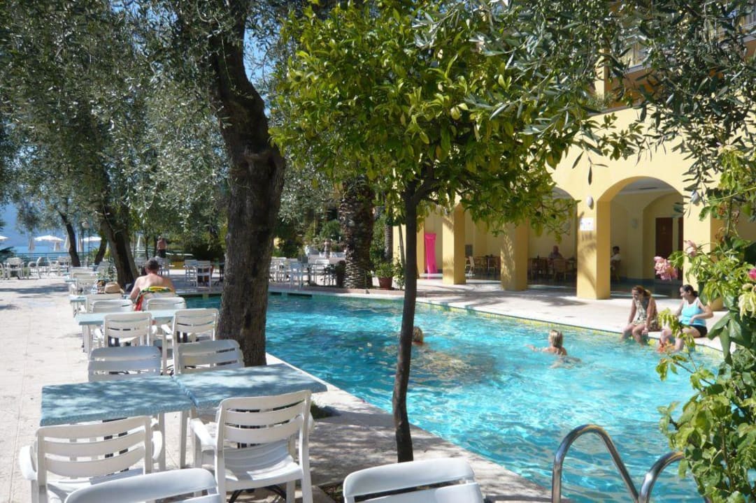 unterer Pool Hotel Cristina
