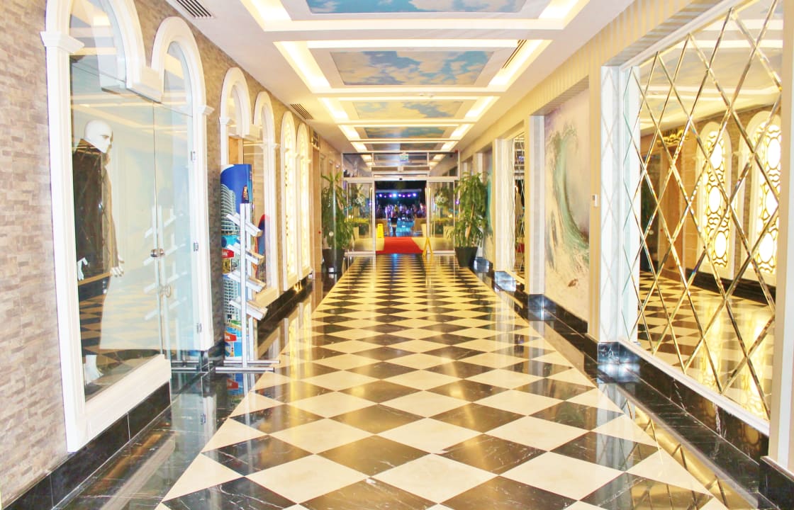 Sonstiges Azura Deluxe Resort & Spa Hotel