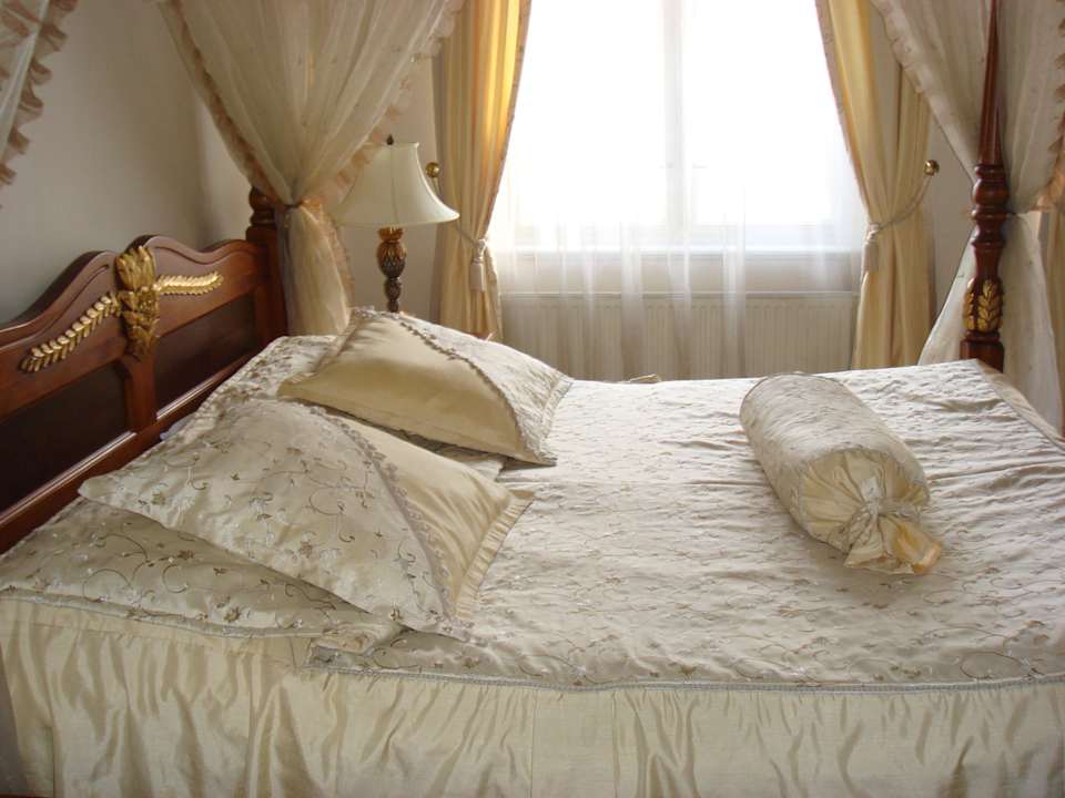 Our Bed Hotel Residence Green Lobster