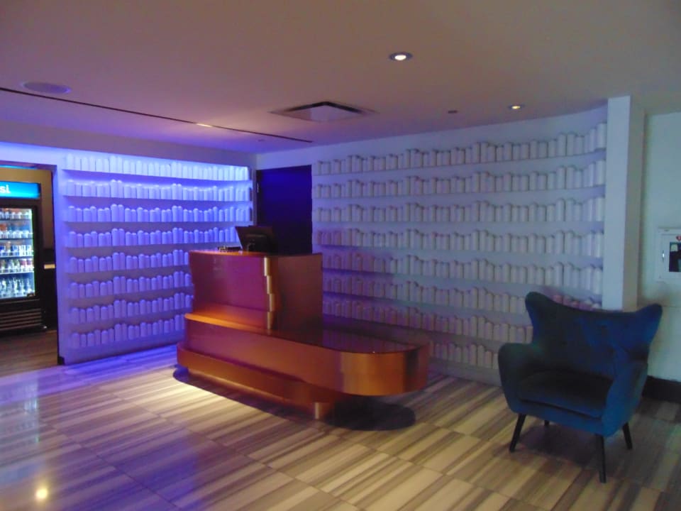 Lobby Hotel W Chicago Lakeshore