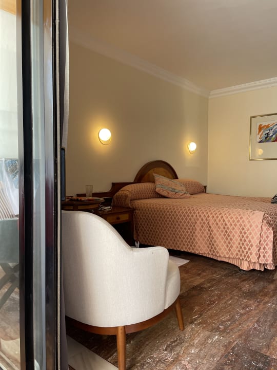 Zimmer Hotel Serrano Palace