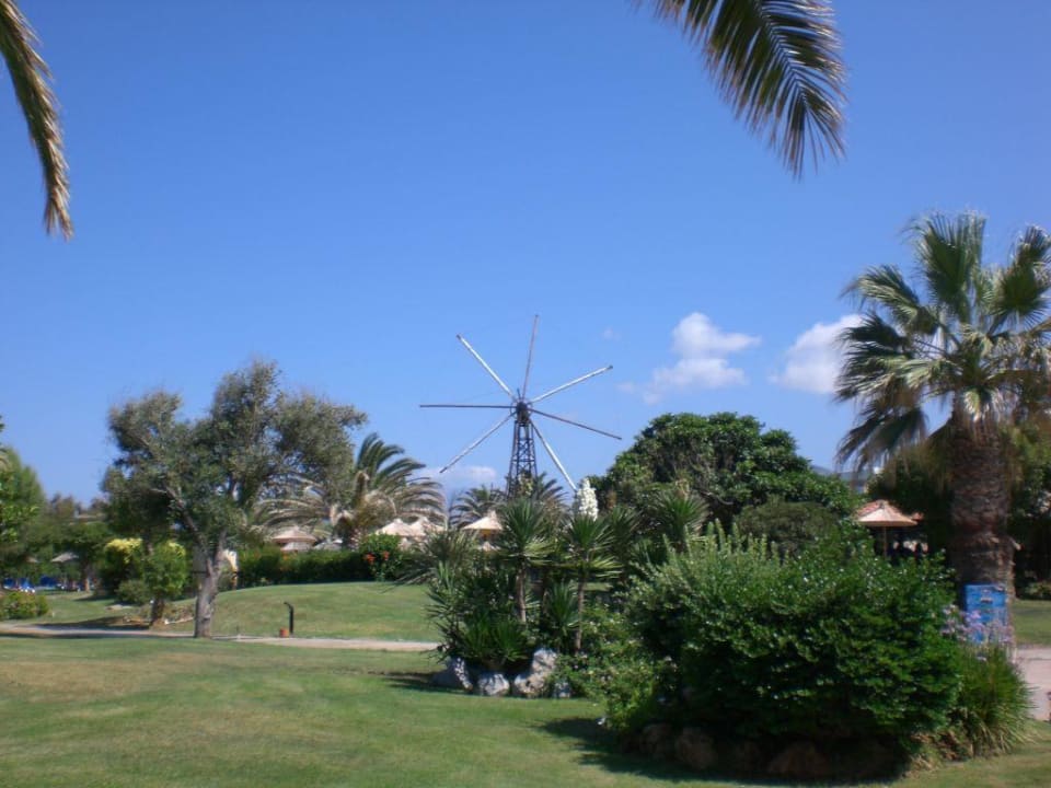 Gartenanlage Anissa Beach & Village