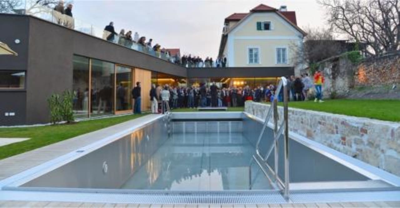 Pool and garden view Hotel Landhaus Moserhof