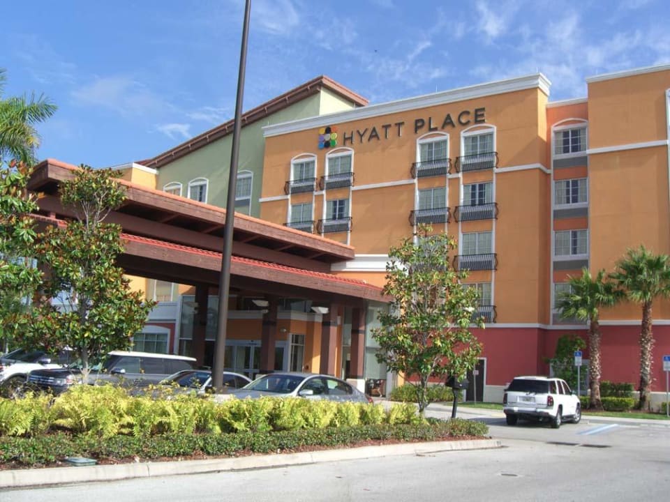 Hoteleingang Hotel Hyatt Place Coconut Point