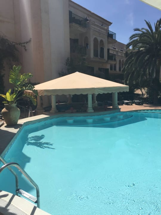 Pool Lago Garden