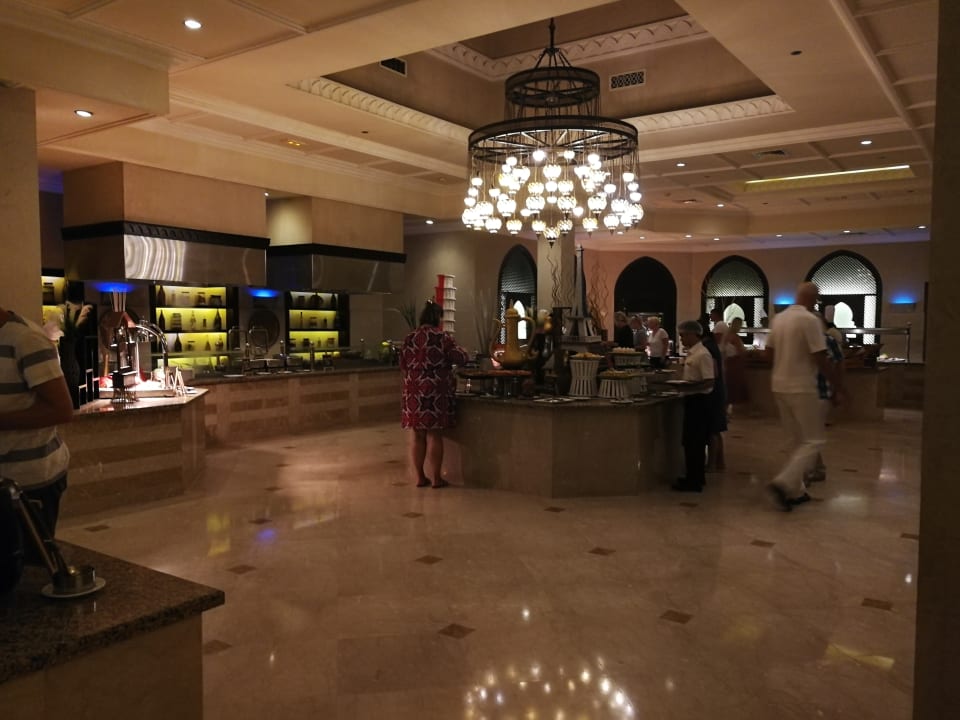 Gastro Miramar Al Aqah Beach Resort