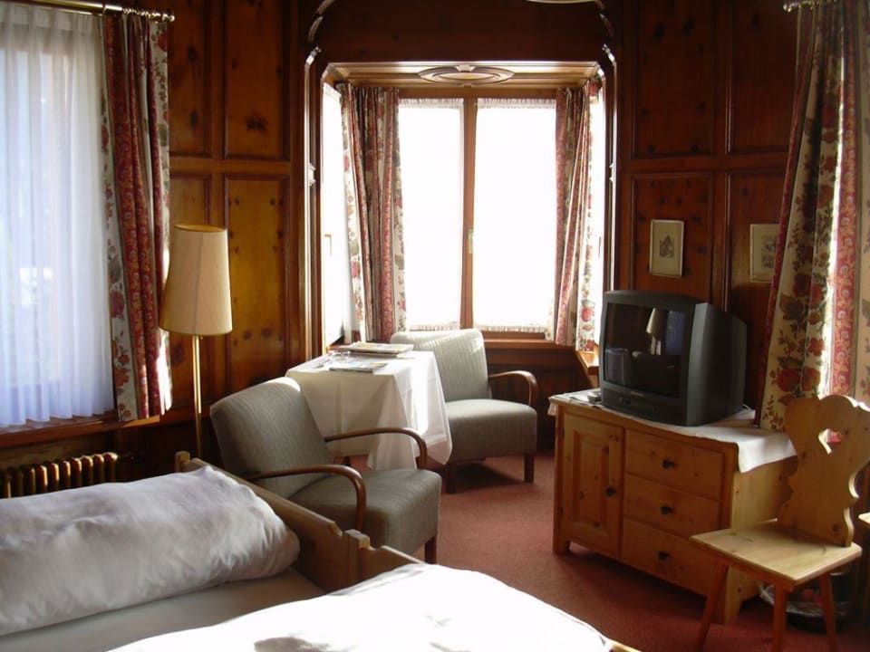 Das Nostalgiezimmer Hotel Engadinerhof