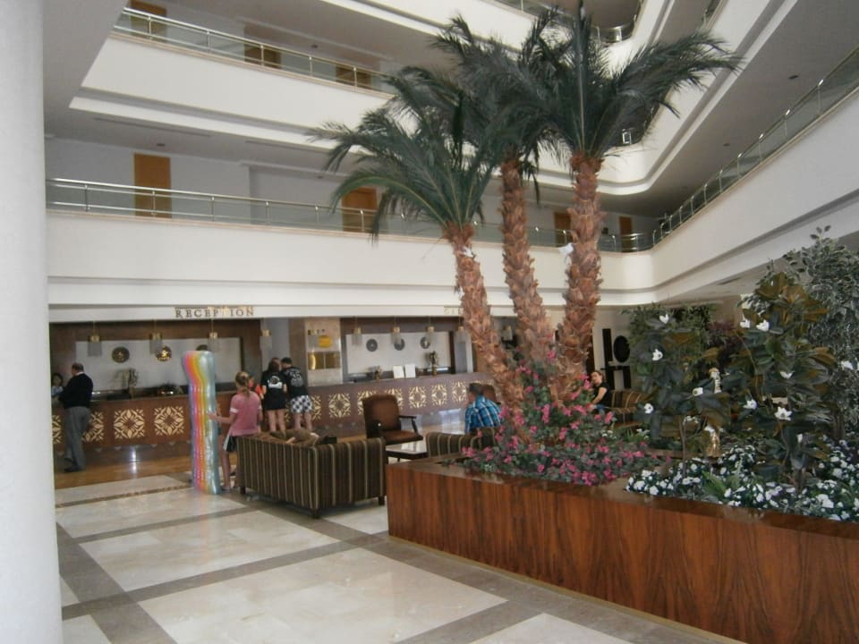Lobby Saphir Resort & Spa
