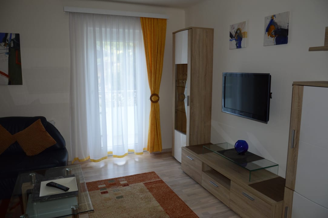 Zimmer Ferienwohnungen Thon