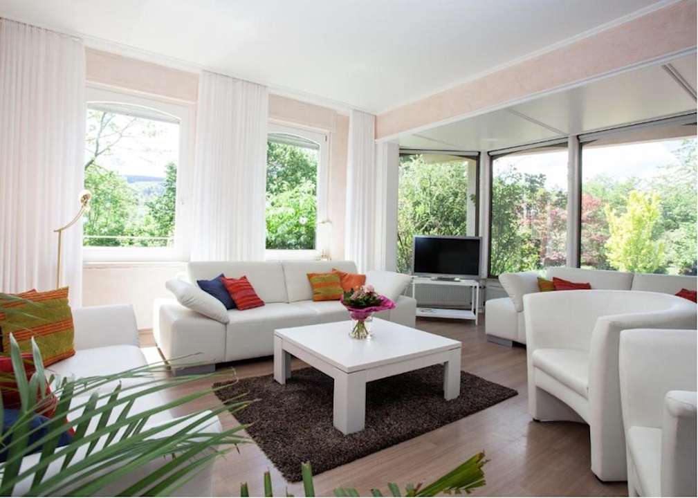 Zimmer Landhaus Wiesemann - Ferienwohnungen in Bestlage