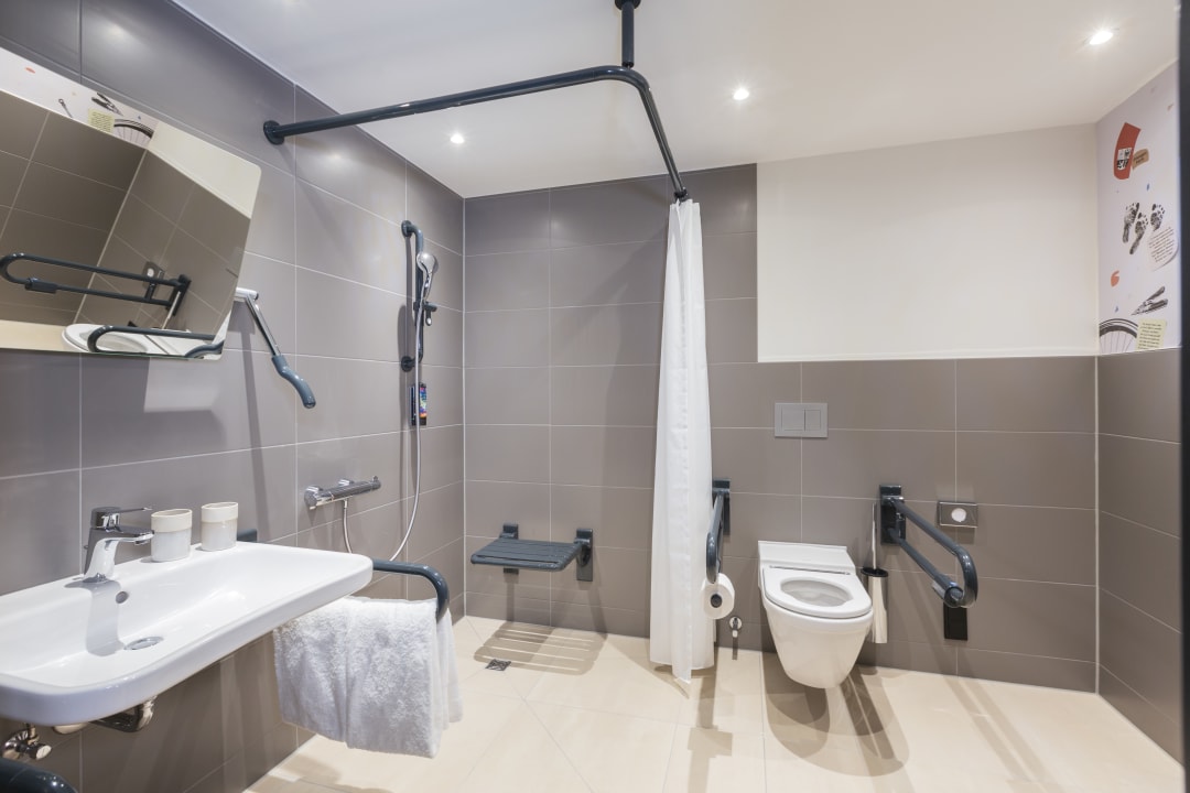 Zimmer Holiday Inn - the niu, Cure Erlangen