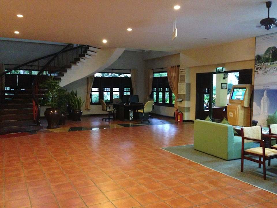 Concierge und Internetecke Sandy Beach Non Nuoc Resort