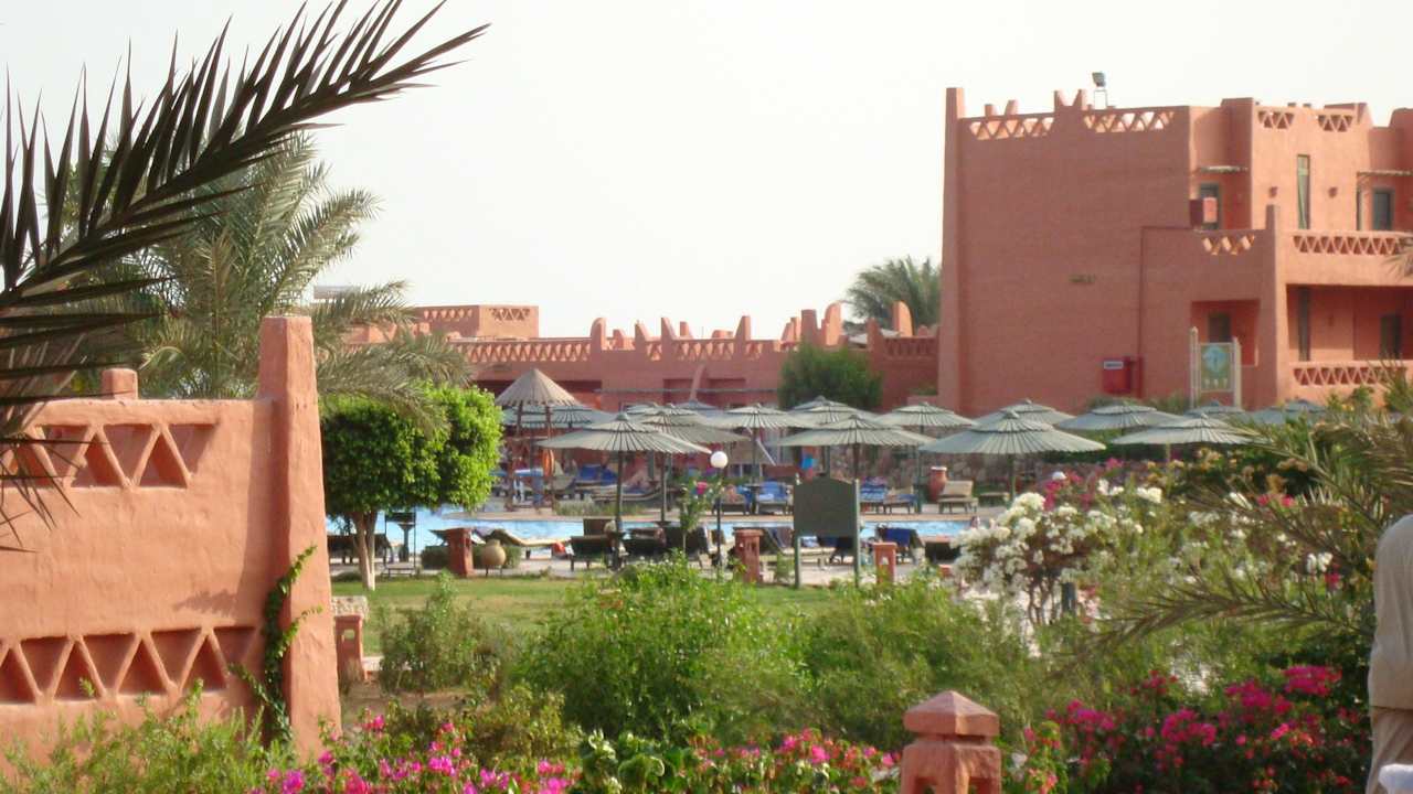 Вид из окна номера Hotel Hauza Beach Resort