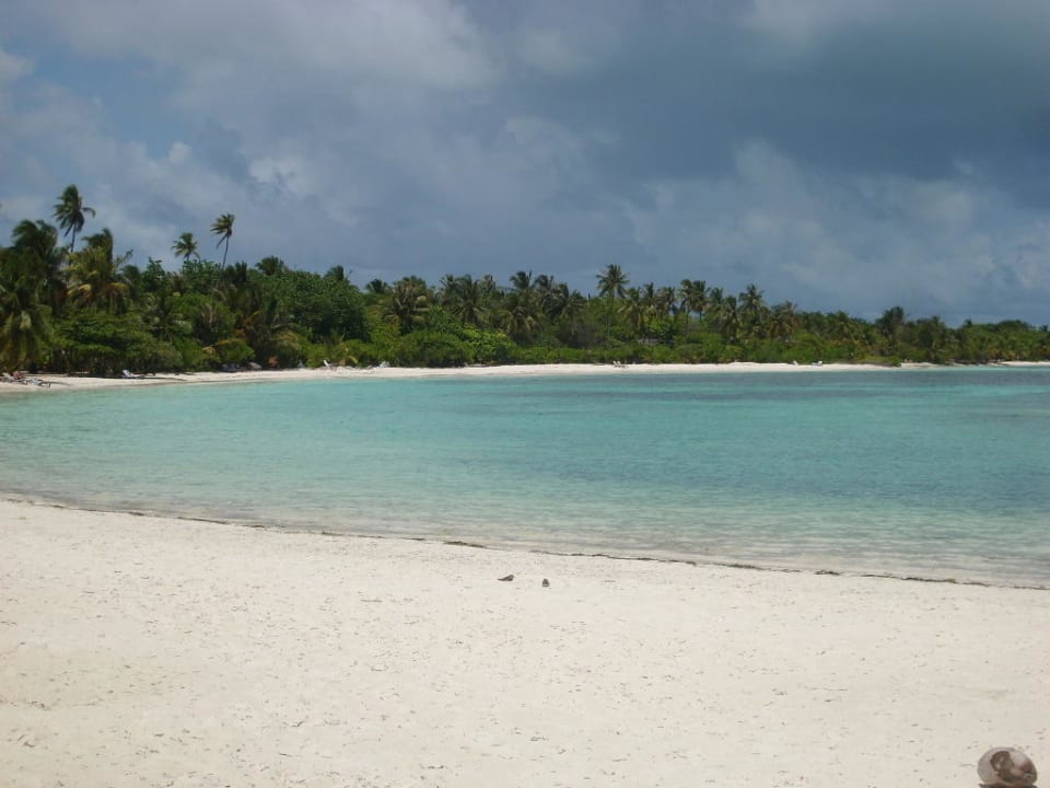 Strand Kuredu Island Resort & Spa