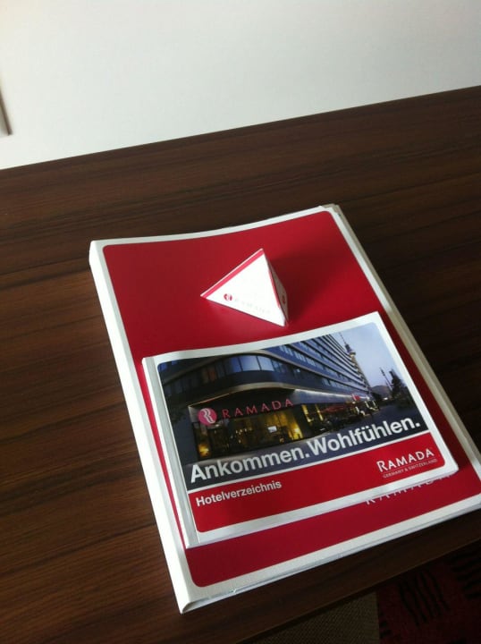 Infomaterial H+ Hotel & SPA Engelberg