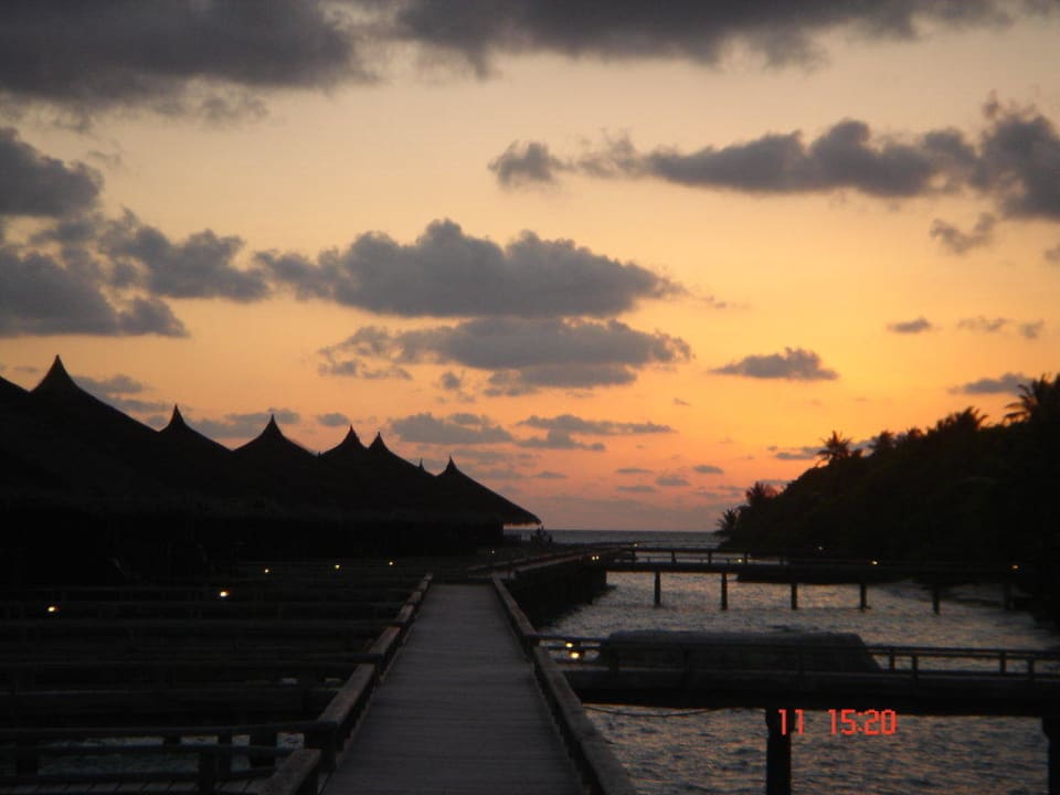 Blick vom Bungalow auf den indischen Ozean Kuramathi Maldives