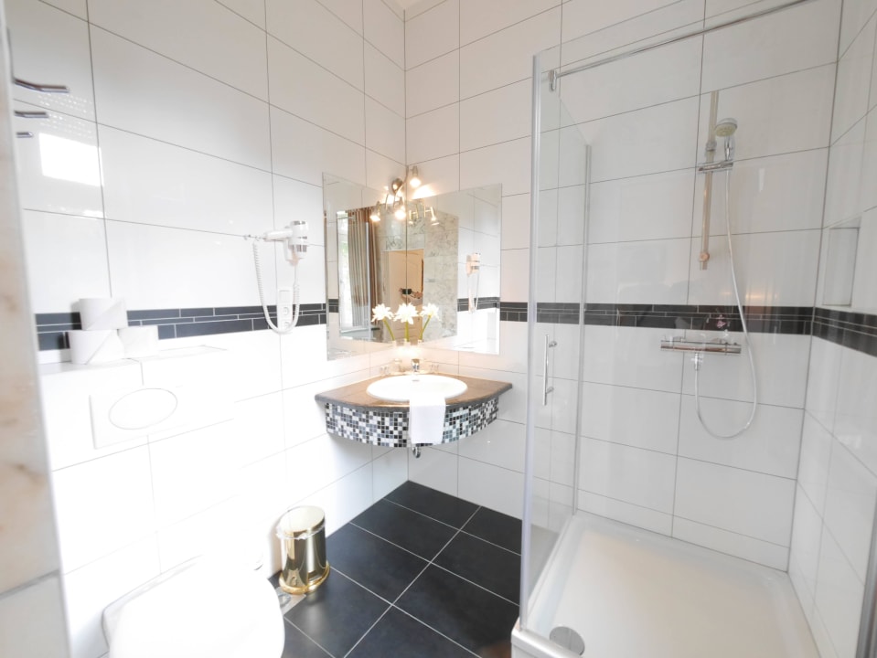 Badezimmer Hotel Rotdorn