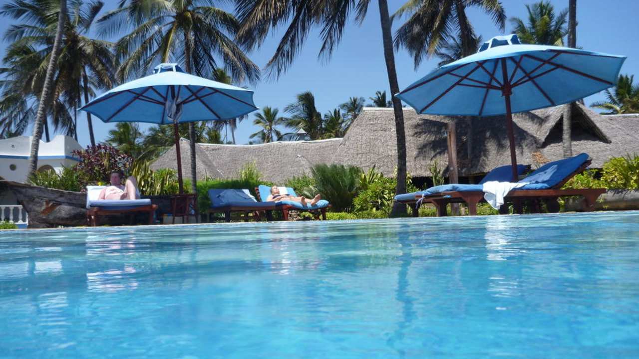 Pool Salama Beach Resort
