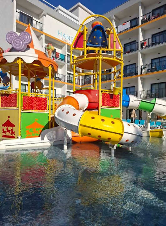 Pool Hane Family Resort