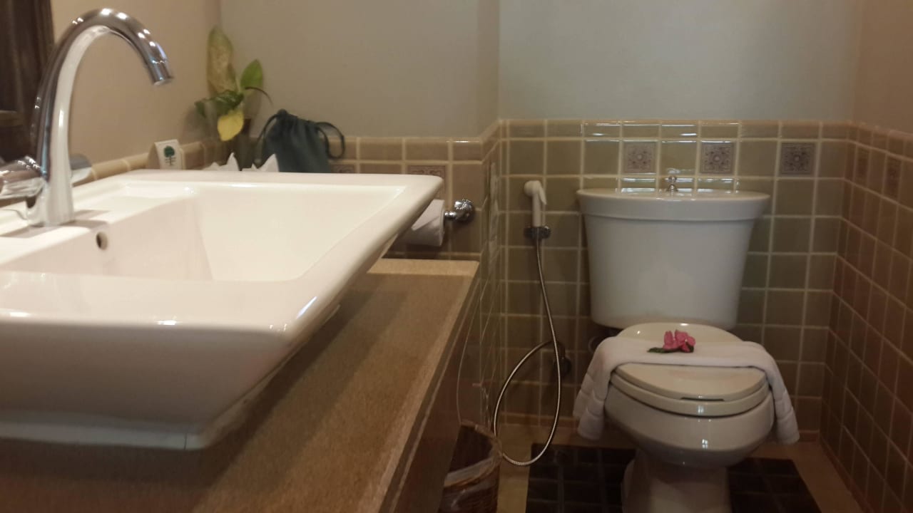 Łazienka w pokoju Premier The Fair House Beach Resort