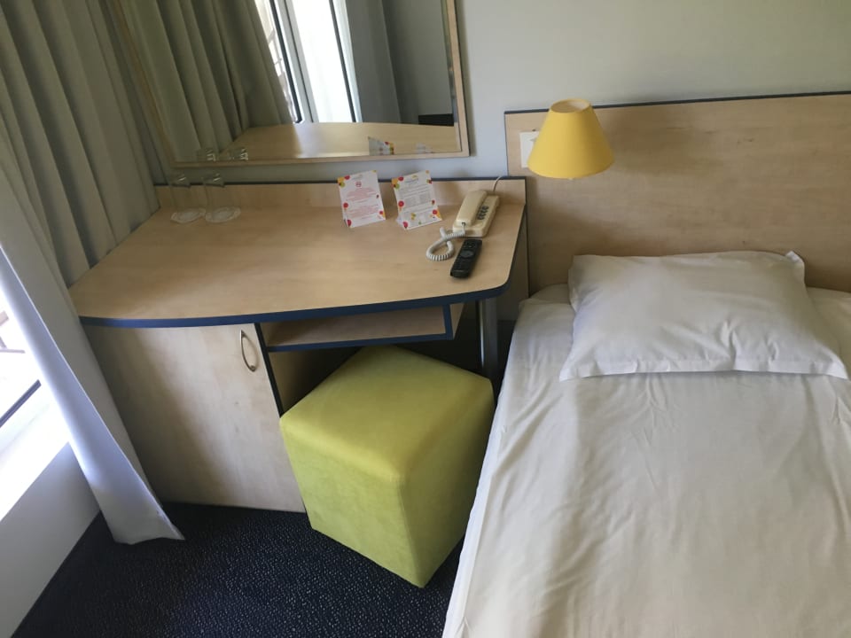 Zimmer Madara Park Hotel