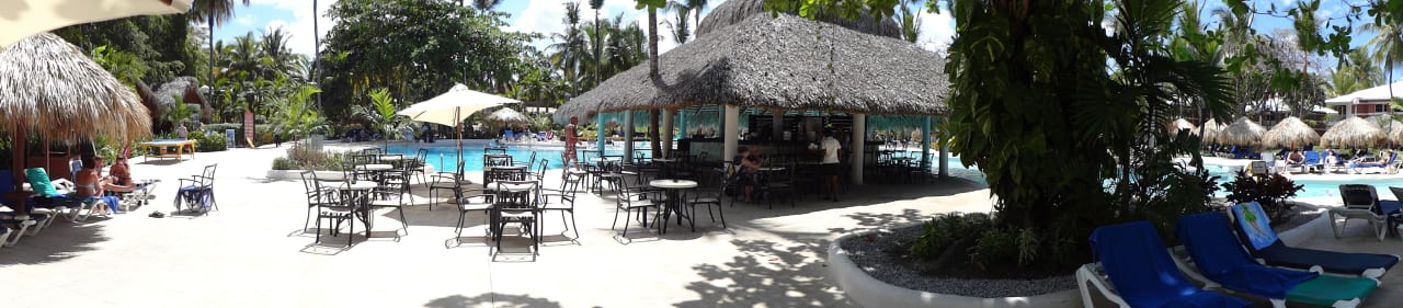 Bavaro Pool  Grand Palladium Select Bávaro Resort & Spa