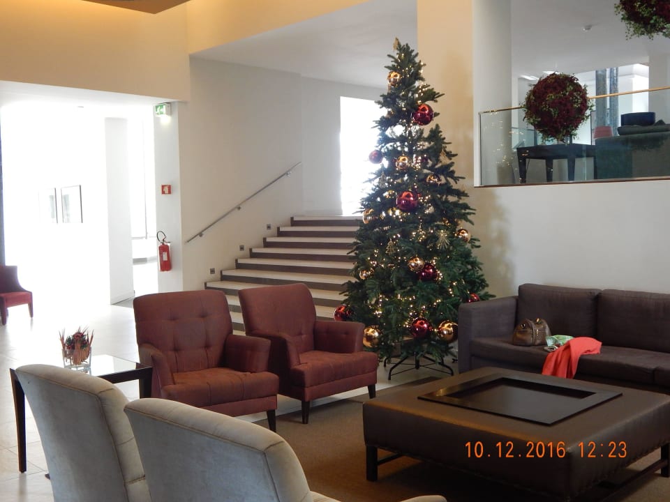 Weihnachtliche Lobby Ozadi Altura Beach Resort