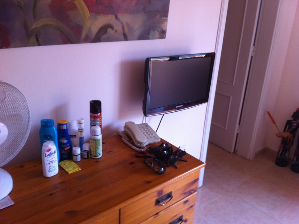 Kommode mit ausreichend Platz Hotel Oasis Dunas