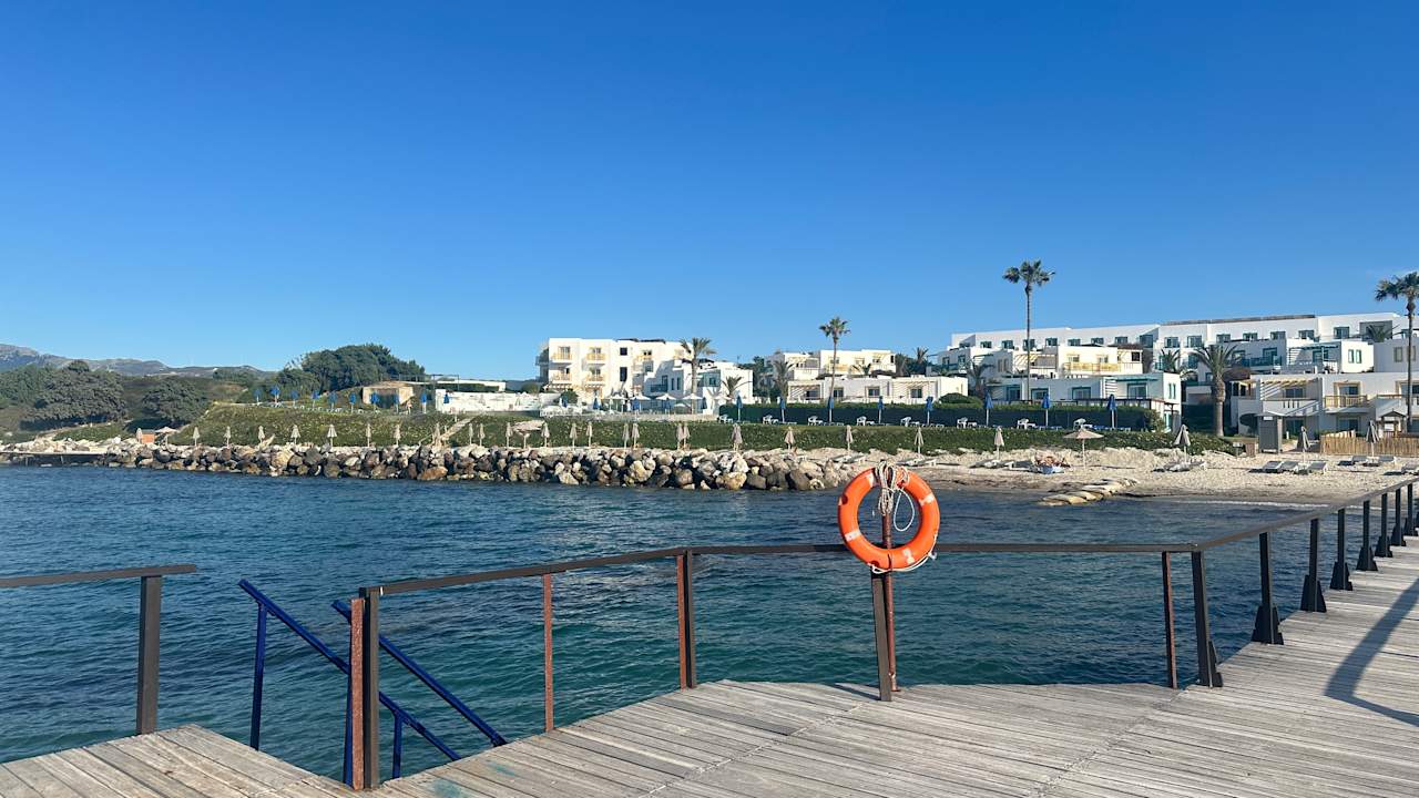 Außenansicht Mastichari Bay Hotel