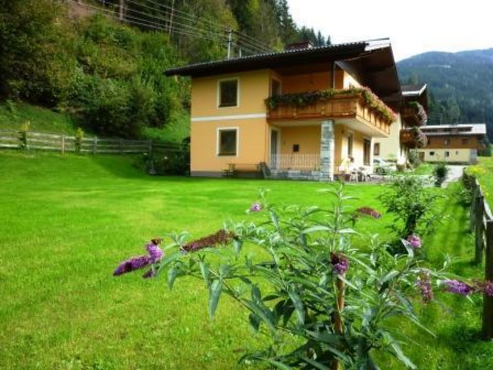 Garten mit Grillmöglichkeit Vroni's Landhaus