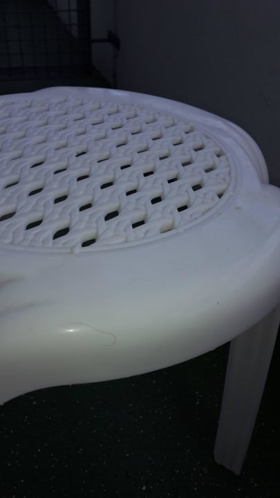 Der Stuhl in der dusche  Ferienwohnungen Ferienpark Weissenhäuser Strand