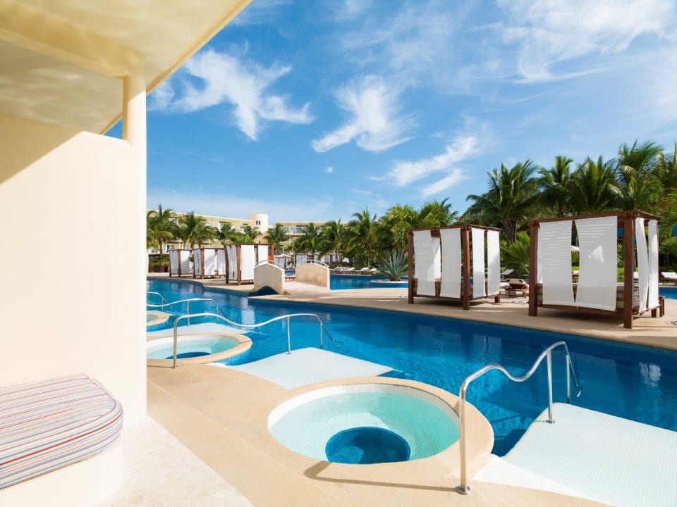Zimmer Azul Beach Resort Riviera Cancun by Karisma