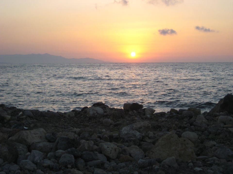 Sonnenuntergang Hotel Aphrodite Beach Club