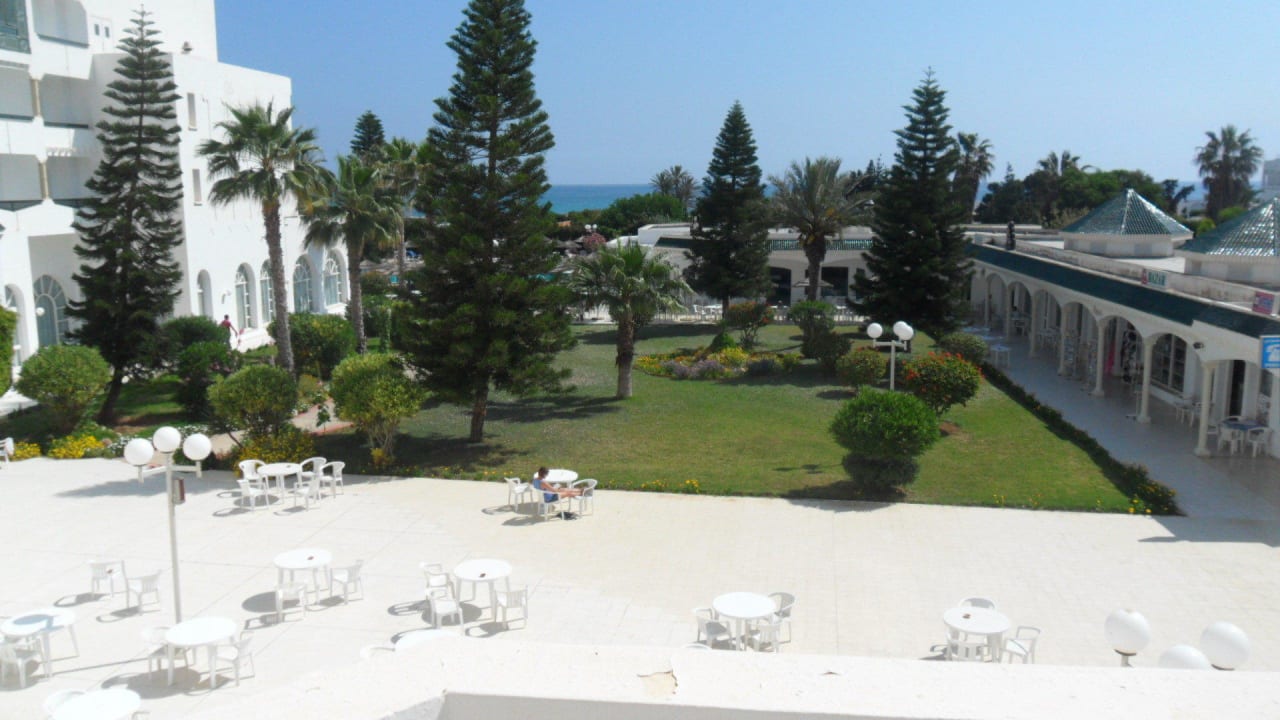 Blick vom Balkon Hotel Jinene
