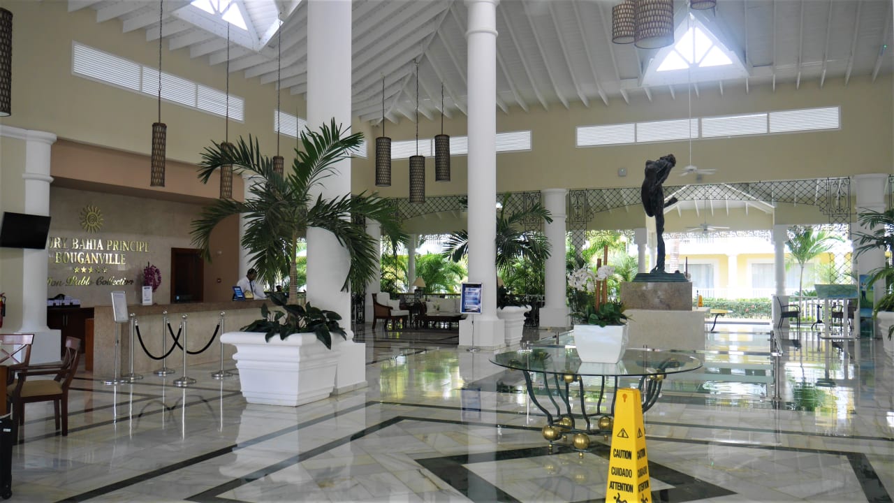 Lobby Bahia Principe Luxury Bouganville