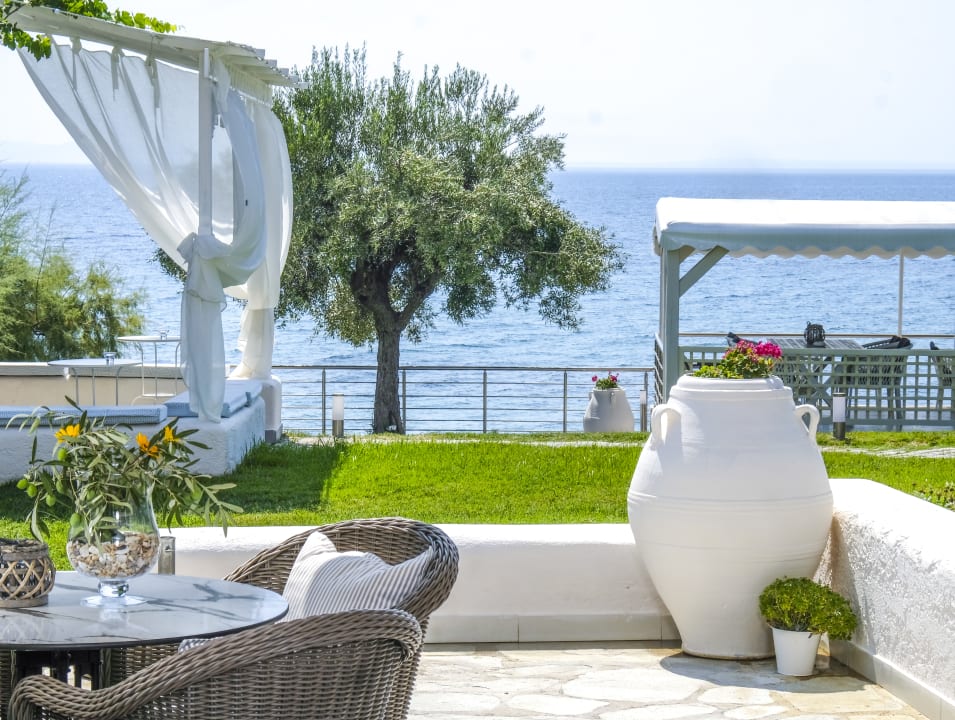 Gartenanlage Acrotel Athena Villa