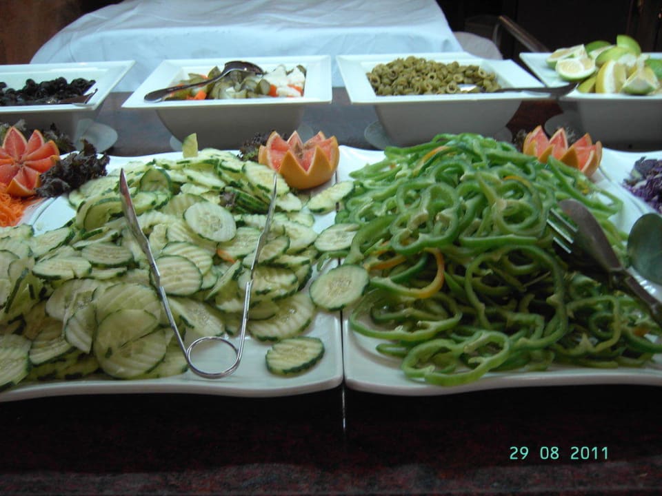 Ein Teil der Rohkostthecke Suites & Villas by Dunas