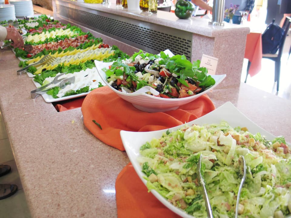 Salate Hotel Horizon Beach Resort