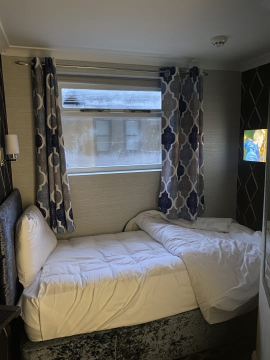 Zimmer Mentone Hotel