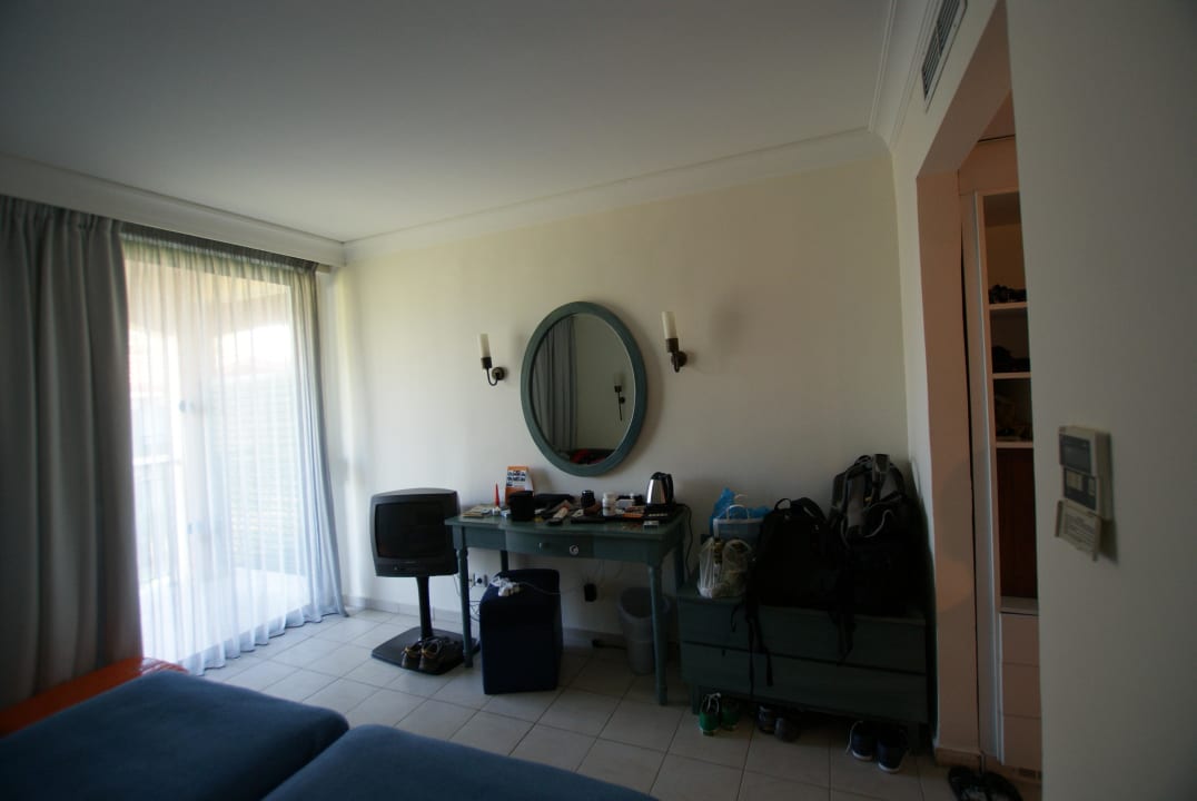 Pokoj Domes Aulūs Zante, Autograph Collection