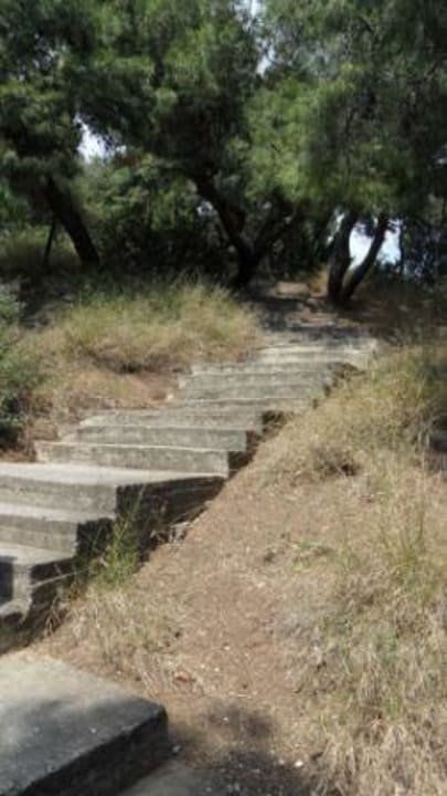 Treppe zum Strand Philoxenia Hotel