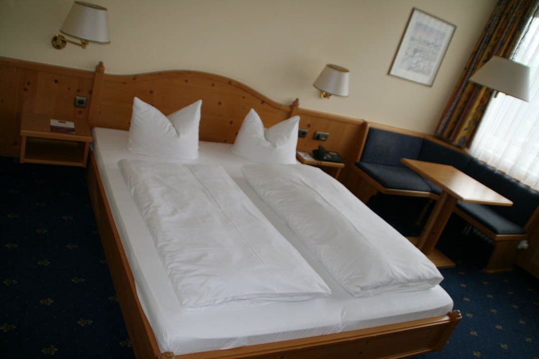 Zimmeransicht Mercure Hotel Garmisch Partenkirchen