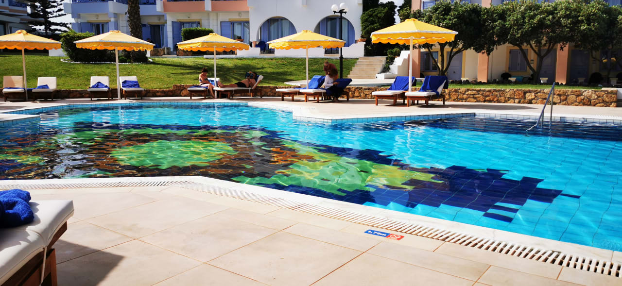 Pool Hotel Serita Beach