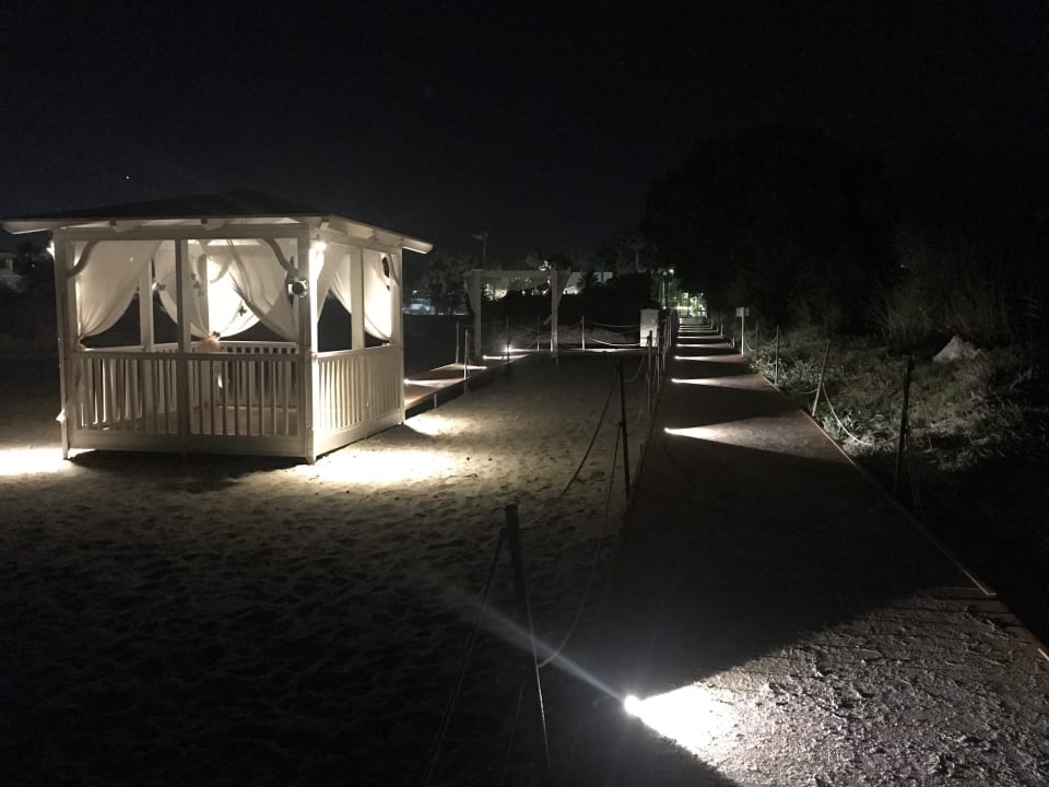 Strand Blue Lagoon Resort