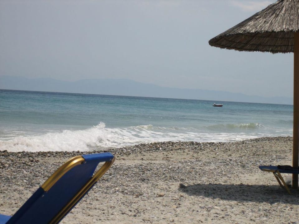 Kies-/Sandstrand Hotel Mendi