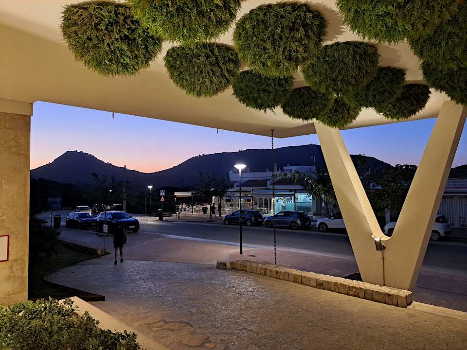 Außenansicht Hotel & Spa S'Entrador Playa