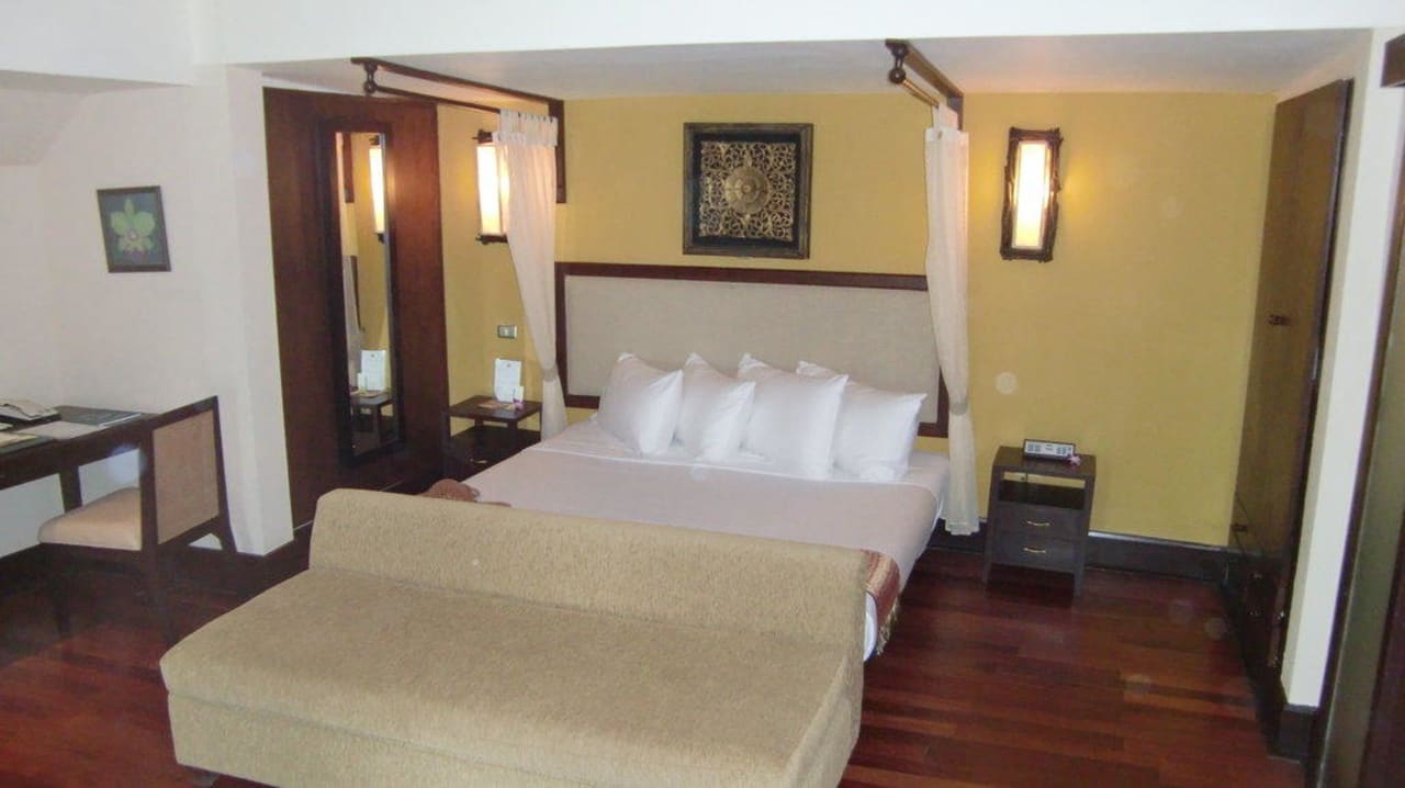 Jaccuzzi Villa Andaman White Beach Resort