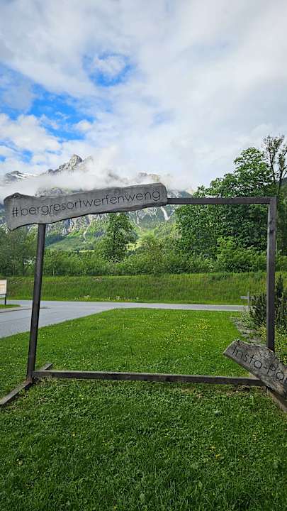 Außenansicht aja Bergresort Werfenweng